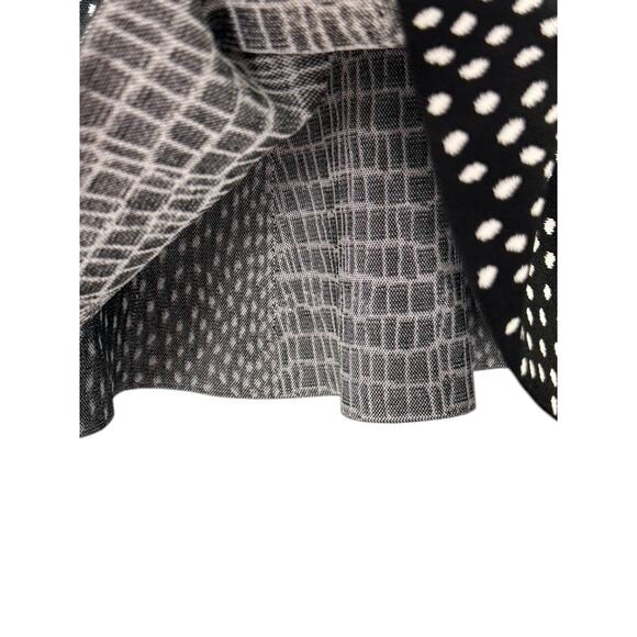 BCBGMaxAzria Black & White Animal Print High Waisted Flared Skirt XXS New - Picture 4 of 6